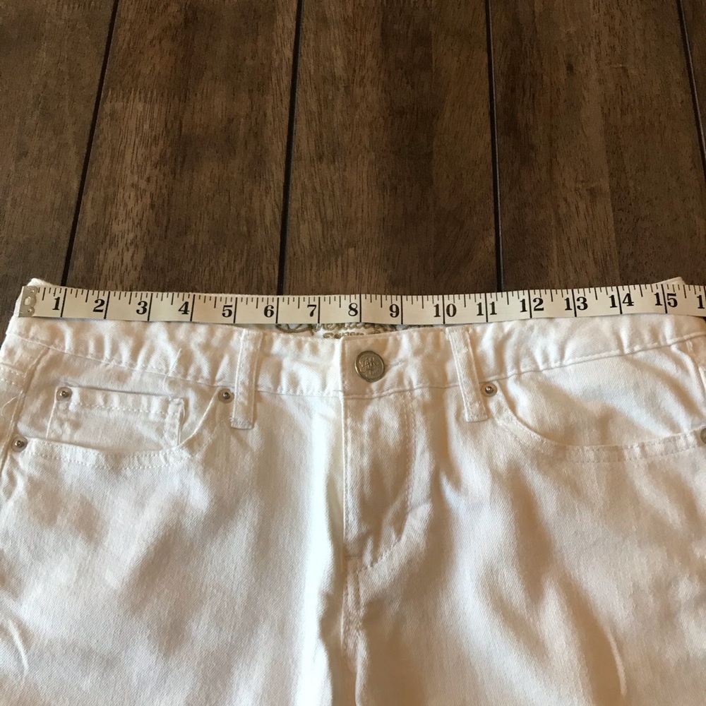 American Rag Shorts, 7 (juniors) - Picture 6 of 7